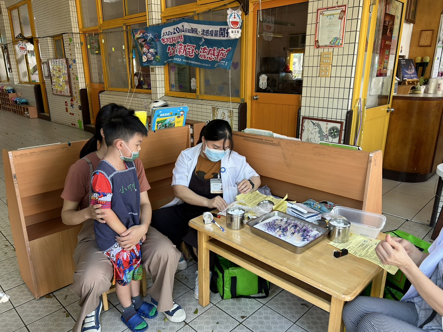 113年10月8日小叮噹幼兒園流感接種照片9