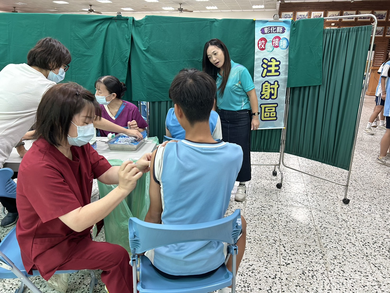 113年11月校園新冠疫苗接種照片4