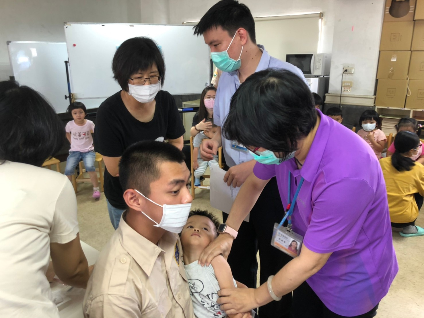 家扶中心流感注射照片2
